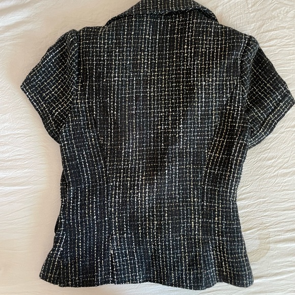 3 Button Short Blazer - Picture 4 of 5